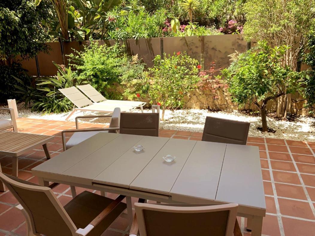 Playa Residencial Con Piscina