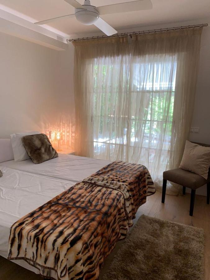 Apartment Playa Residencial Con Piscina Marbella