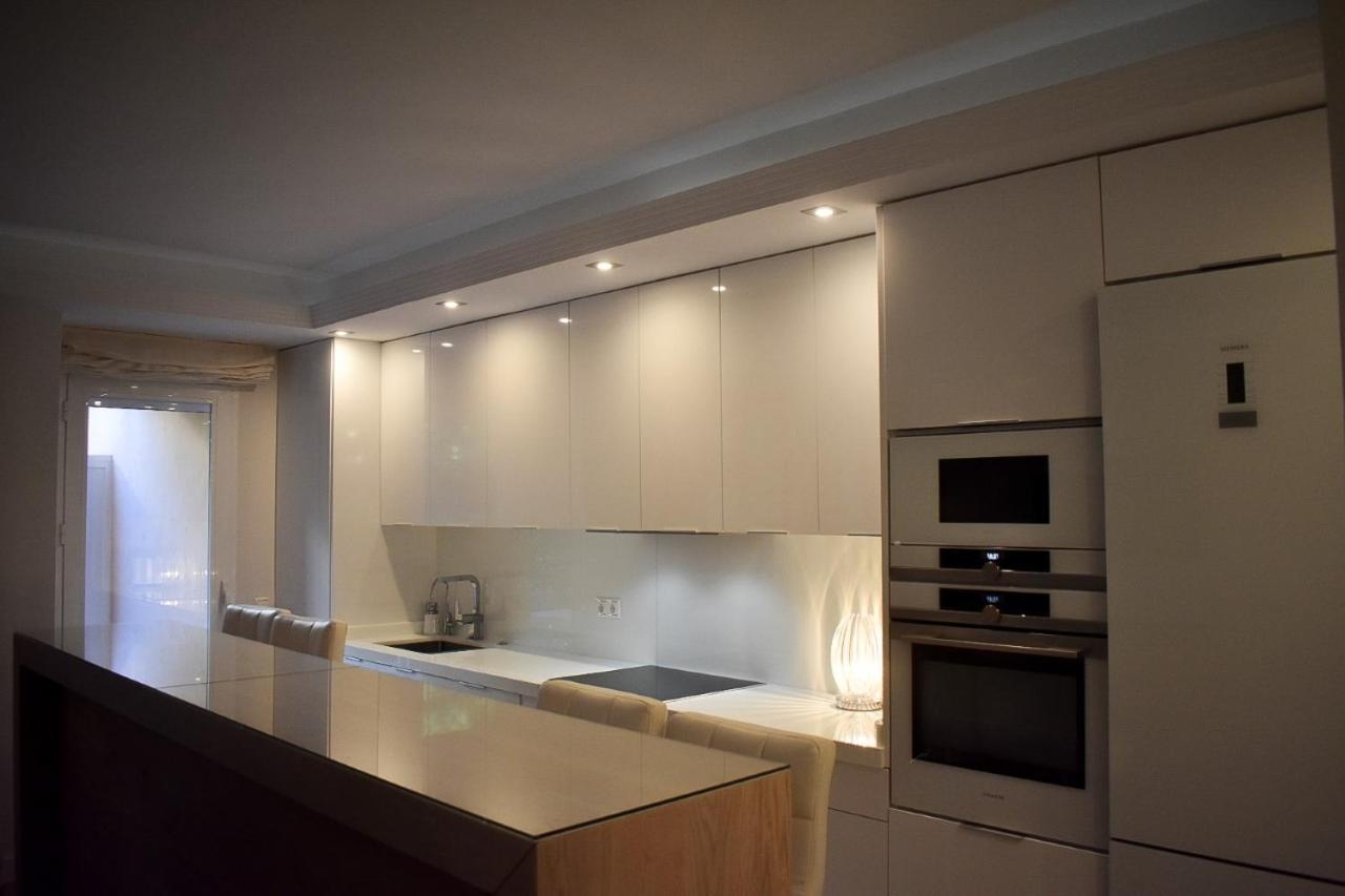 Playa Residencial Con Piscina